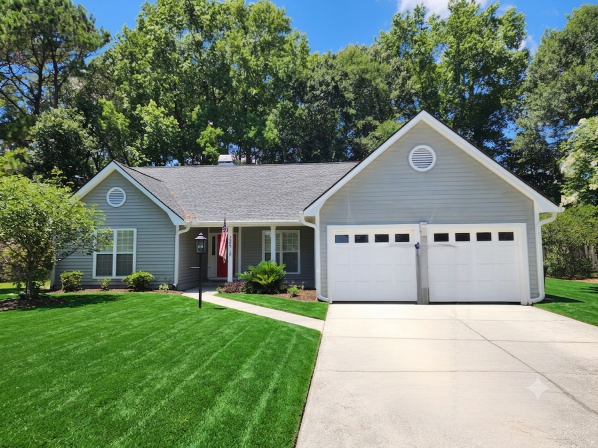 Long Term Rental 733 WOODLAND POINTE