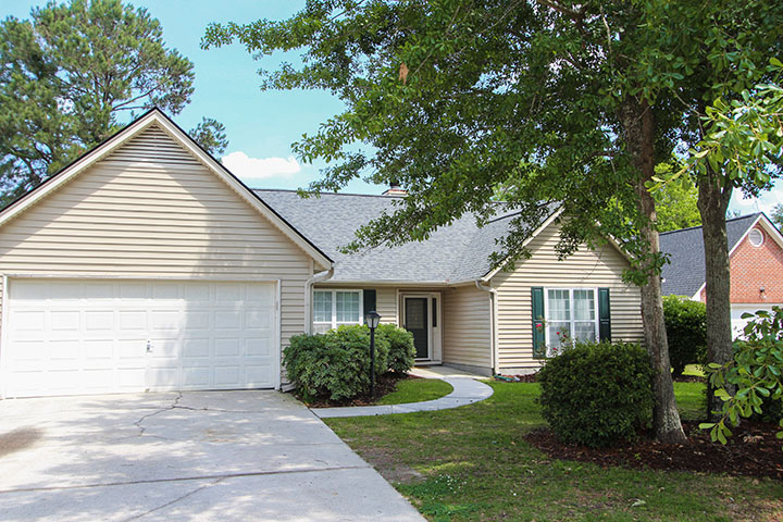 Long Term Rental 744 GINGLIS WAY